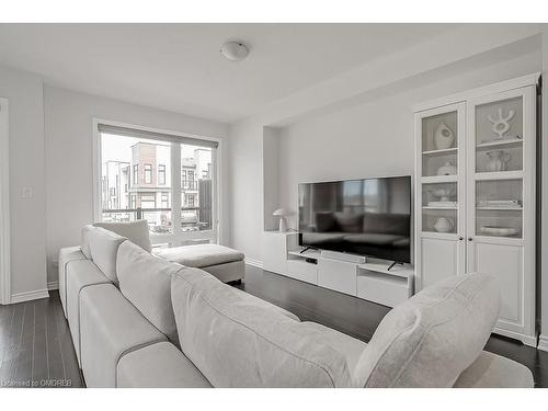 2509 Littlefield Crescent, Oakville, ON - Indoor Photo Showing Living Room