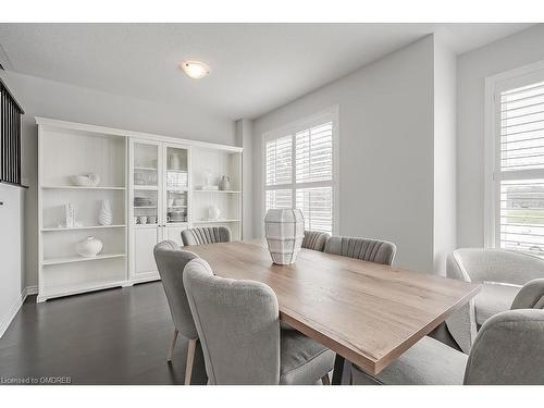 2509 Littlefield Crescent, Oakville, ON - Indoor Photo Showing Dining Room