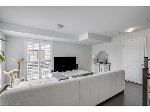 2509 Littlefield Crescent, Oakville, ON - Indoor Photo Showing Living Room