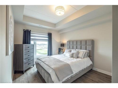 628-610 Farmstead Drive, Milton, ON - Indoor Photo Showing Bedroom