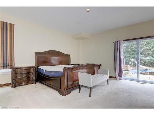 8 Bristol Sands Crescent, Uxbridge, ON - Indoor Photo Showing Bedroom