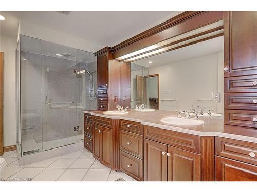 8 Bristol Sands Crescent, Uxbridge, ON - Indoor Photo Showing Bathroom