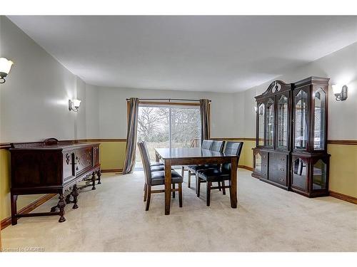 8 Bristol Sands Crescent, Uxbridge, ON - Indoor Photo Showing Dining Room