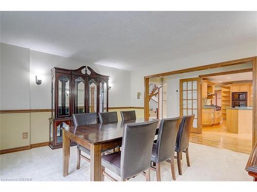 8 Bristol Sands Crescent, Uxbridge, ON - Indoor Photo Showing Dining Room