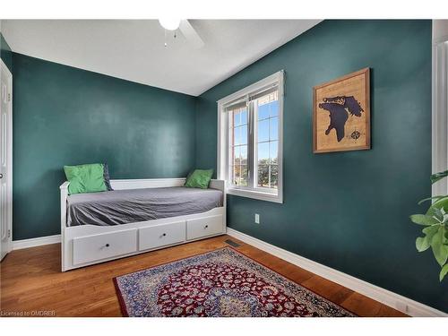 17-3480 Upper Middle Road, Burlington, ON - Indoor Photo Showing Bedroom