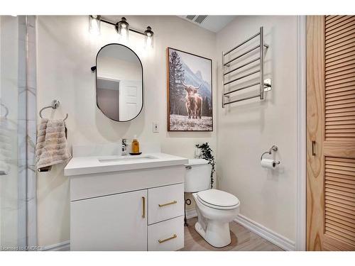 17-3480 Upper Middle Road, Burlington, ON - Indoor Photo Showing Bathroom