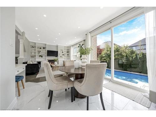 1260 Pepperbush Place, Oakville, ON - Indoor Photo Showing Dining Room