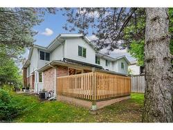 3-1513 Upper Middle Road  Burlington, ON L7P 4M5