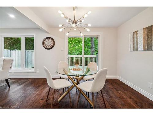 3-1513 Upper Middle Road, Burlington, ON - Indoor Photo Showing Dining Room