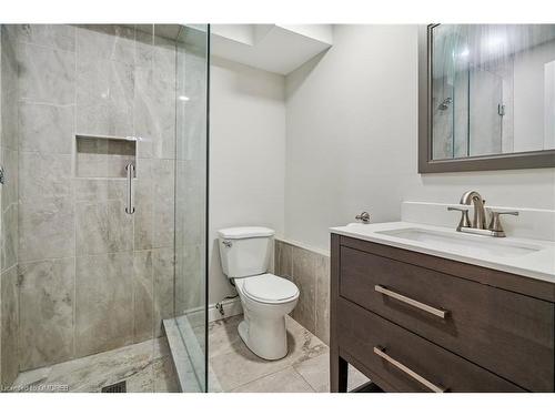 3-1513 Upper Middle Road, Burlington, ON - Indoor Photo Showing Bathroom