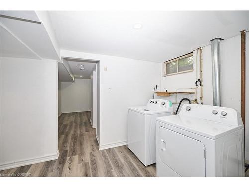 2 Woodgate Avenue, St. Catharines, ON - Indoor Photo Showing Laundry Room