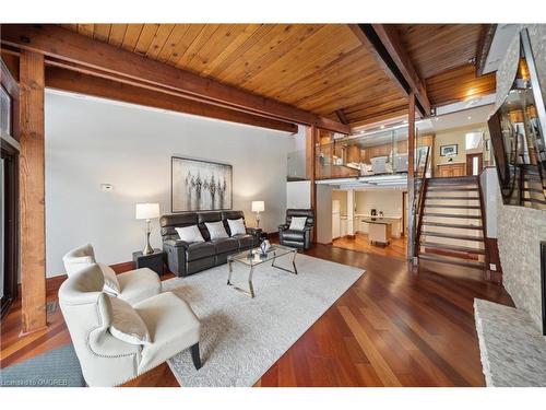 1569 Glenburnie Road, Mississauga, ON - Indoor Photo Showing Living Room With Fireplace