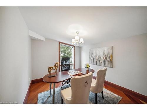 1569 Glenburnie Road, Mississauga, ON - Indoor Photo Showing Dining Room