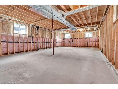 182 Commercial Street, Welland, ON - Indoor Photo Showing Basement