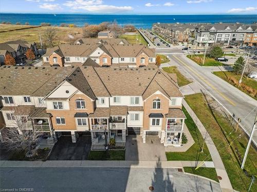 35-515 Winston Road, Grimsby, ON - Outdoor With Body Of Water With View