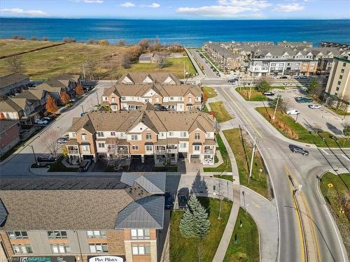 35-515 Winston Road, Grimsby, ON - Outdoor With Body Of Water With View