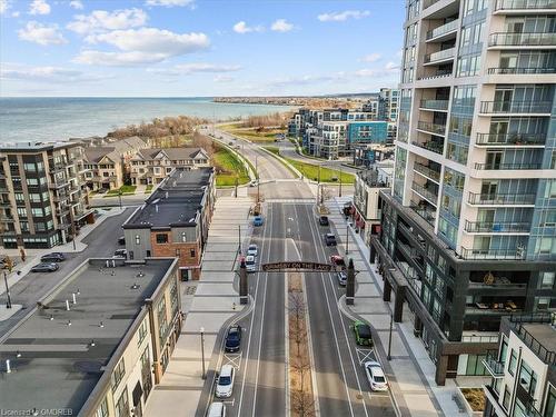 35-515 Winston Road, Grimsby, ON - Outdoor With Body Of Water With Balcony