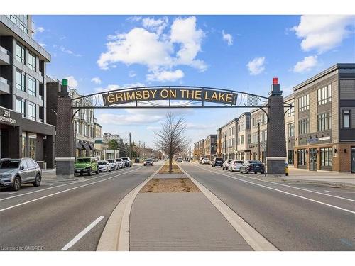 35-515 Winston Road, Grimsby, ON - Outdoor With Balcony