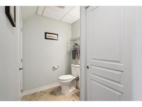 35-515 Winston Road, Grimsby, ON - Indoor Photo Showing Bathroom