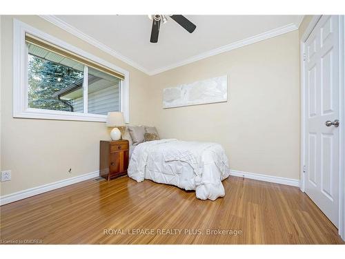 14360 Sixth Line, Halton Hills, ON - Indoor Photo Showing Bedroom