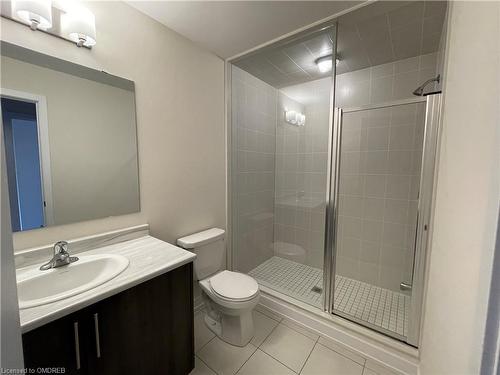 3044 Perkins Way, Oakville, ON - Indoor Photo Showing Bathroom