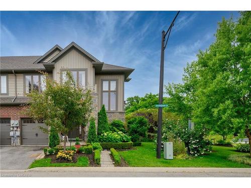 93 Southshore Crescent, Stoney Creek, ON - Outdoor