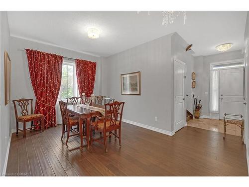 93 Southshore Crescent, Stoney Creek, ON - Indoor Photo Showing Dining Room