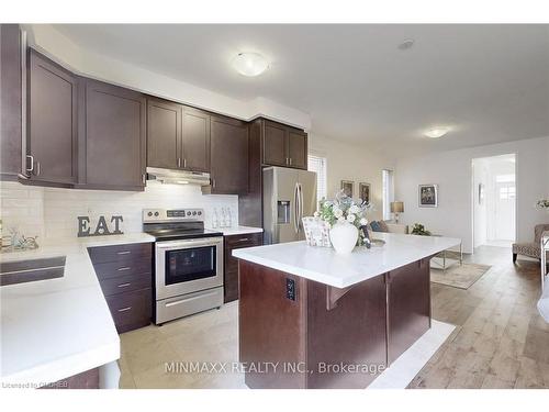 1263 Wintergreen Place Place, Milton, ON - Indoor Photo Showing Kitchen With Upgraded Kitchen