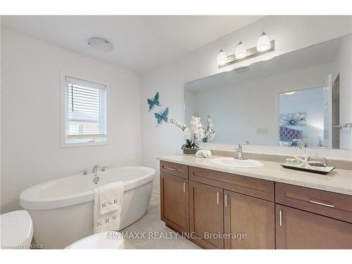 1263 Wintergreen Place Place, Milton, ON - Indoor Photo Showing Bathroom