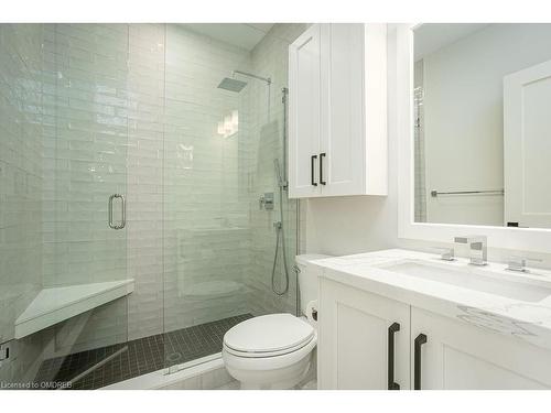 214-257 Millen Road, Stoney Creek, ON - Indoor Photo Showing Bathroom