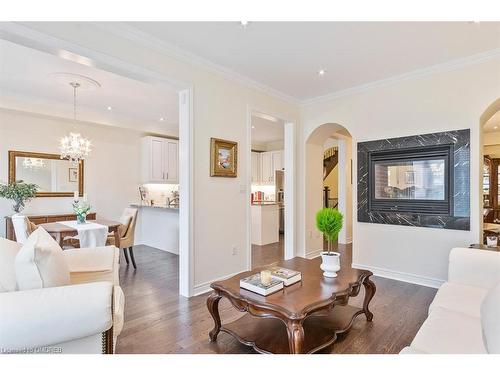 2484 Thornfield Common, Oakville, ON - Indoor Photo Showing Living Room