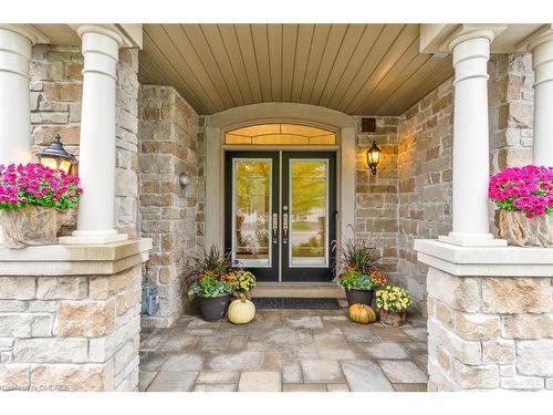 2484 Thornfield Common, Oakville, ON - Outdoor