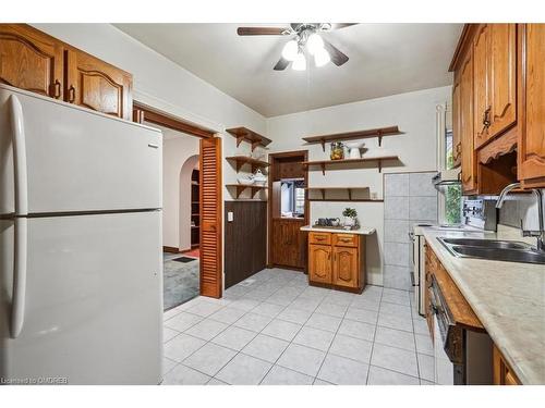 370 Herkimer Street, Hamilton, ON - Indoor Photo Showing Kitchen With Double Sink