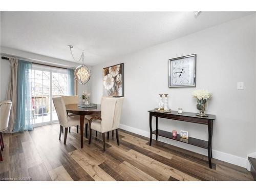 94 Rochefort Street, Kitchener, ON - Indoor Photo Showing Dining Room