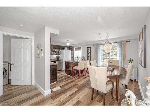 94 Rochefort Street, Kitchener, ON - Indoor Photo Showing Dining Room