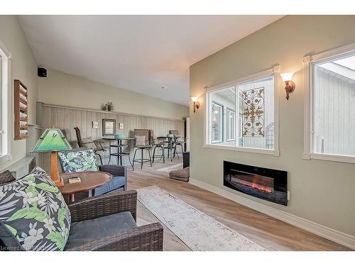 6 Turtle Lake Drive, Halton Hills, ON - Indoor Photo Showing Living Room With Fireplace