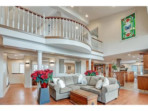 6 Turtle Lake Drive, Halton Hills, ON - Indoor Photo Showing Living Room