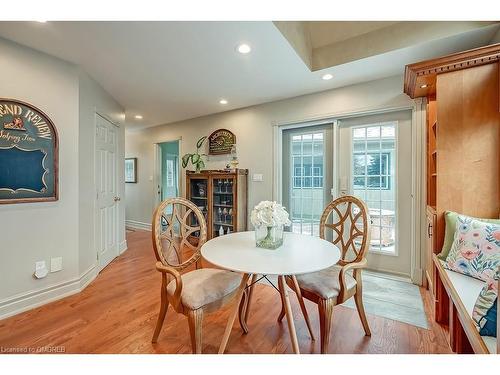 6 Turtle Lake Drive, Halton Hills, ON - Indoor Photo Showing Dining Room