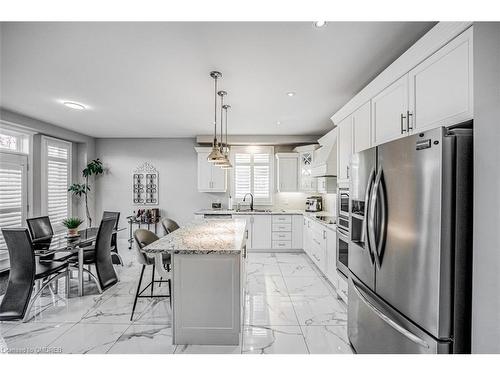 309 Vienna Street Street, Hamilton, ON - Indoor Photo Showing Kitchen With Stainless Steel Kitchen With Upgraded Kitchen