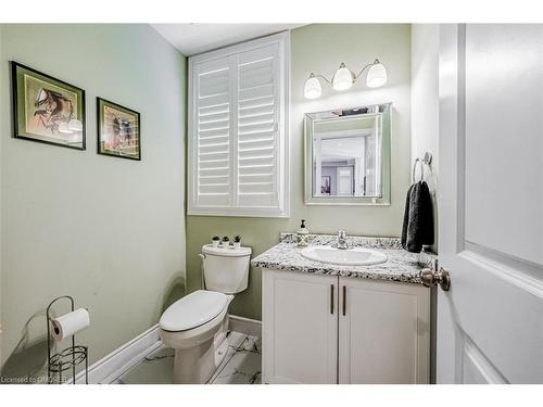 309 Vienna Street Street, Hamilton, ON - Indoor Photo Showing Bathroom