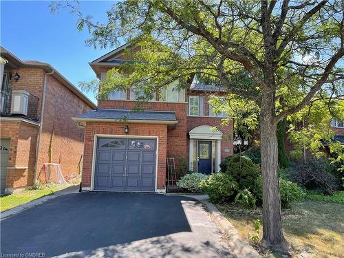 454 Pondview Place, Oakville, ON - Outdoor