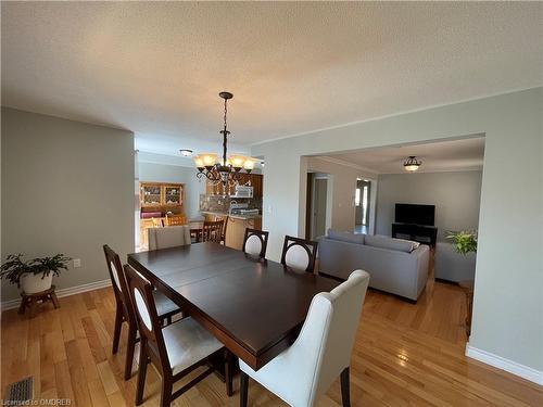 454 Pondview Place, Oakville, ON - Indoor Photo Showing Dining Room