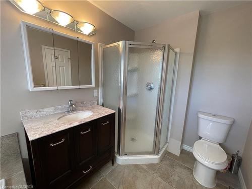 454 Pondview Place, Oakville, ON - Indoor Photo Showing Bathroom