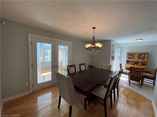 454 Pondview Place, Oakville, ON - Indoor Photo Showing Dining Room