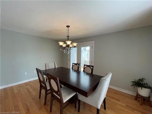 454 Pondview Place, Oakville, ON - Indoor Photo Showing Dining Room