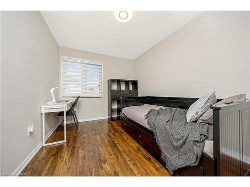 346 Chuchmach Close, Milton, ON - Indoor Photo Showing Bedroom