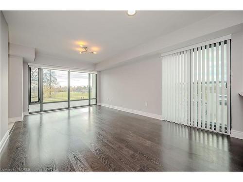 718-138 Widdicombe Hill Boulevard, Etobicoke, ON - Indoor Photo Showing Other Room