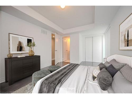 718-138 Widdicombe Hill Boulevard, Etobicoke, ON - Indoor Photo Showing Bedroom