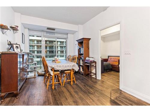 1306-65 Speers Road, Oakville, ON - Indoor Photo Showing Dining Room