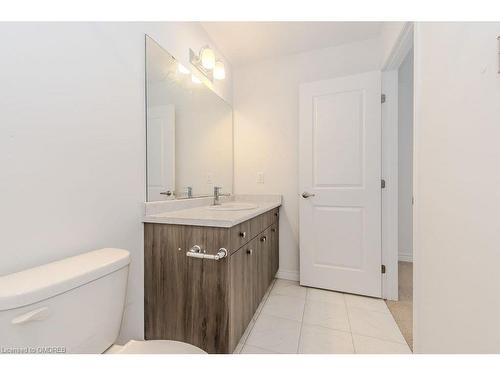 31 Baker Lane Lane, Paris, ON - Indoor Photo Showing Bathroom